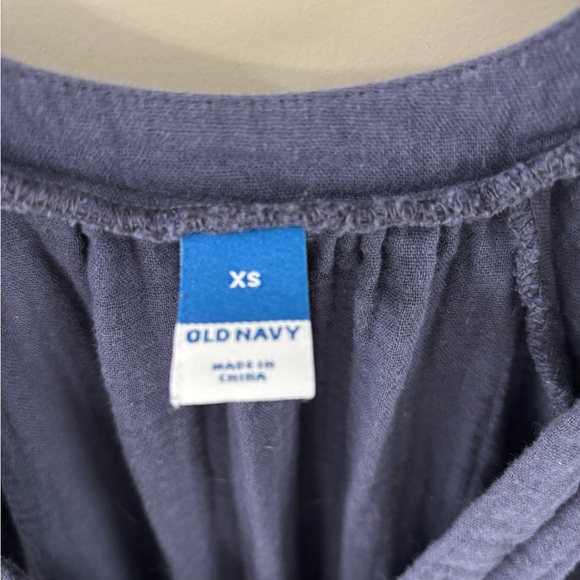 Old Navy Smocked Waist Flutter Sleeve Midi Dress in blue gauzy cotton - Picture 2 of 4